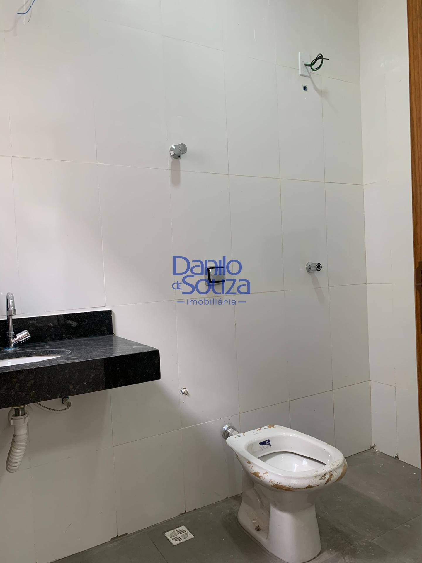 Casa à venda com 2 quartos, 1 suíte, 2 vagas e 100m² no Dona Adélia II, Araxá (MG) — foto 7 de 12