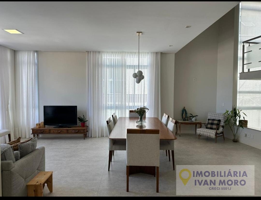 Casa à venda com 4 quartos, 4 suítes, 3 vagas e 567m² no João Paulo, Florianópolis (SC) — foto 2 de 29