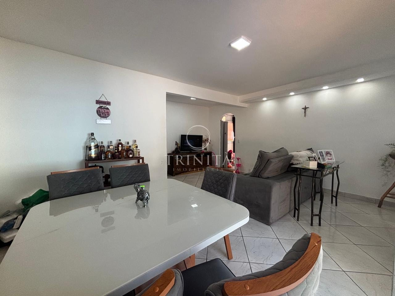 sala-casa-5-dormitorios-recanto-da-serra-guaratiba