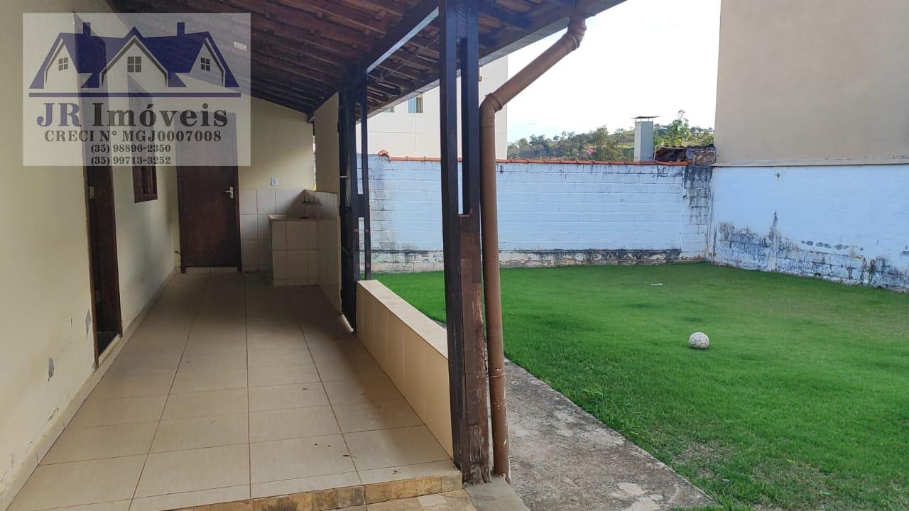 Casa à venda com 3 quartos, 2 banheiros, 3 vagas e 100m² no Centro, Piranguinho (MG) — foto 22 de 28