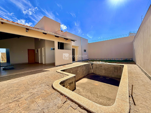 Casa em Loteamento Residencial e Comercial Jardim Athenas  -  Catalão