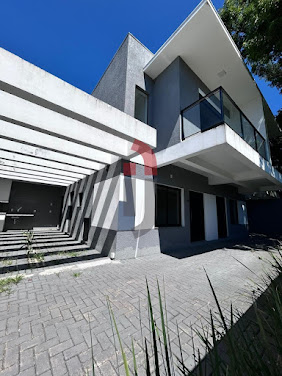 Duplex no Bairro Caiu do Céu  -  Osório