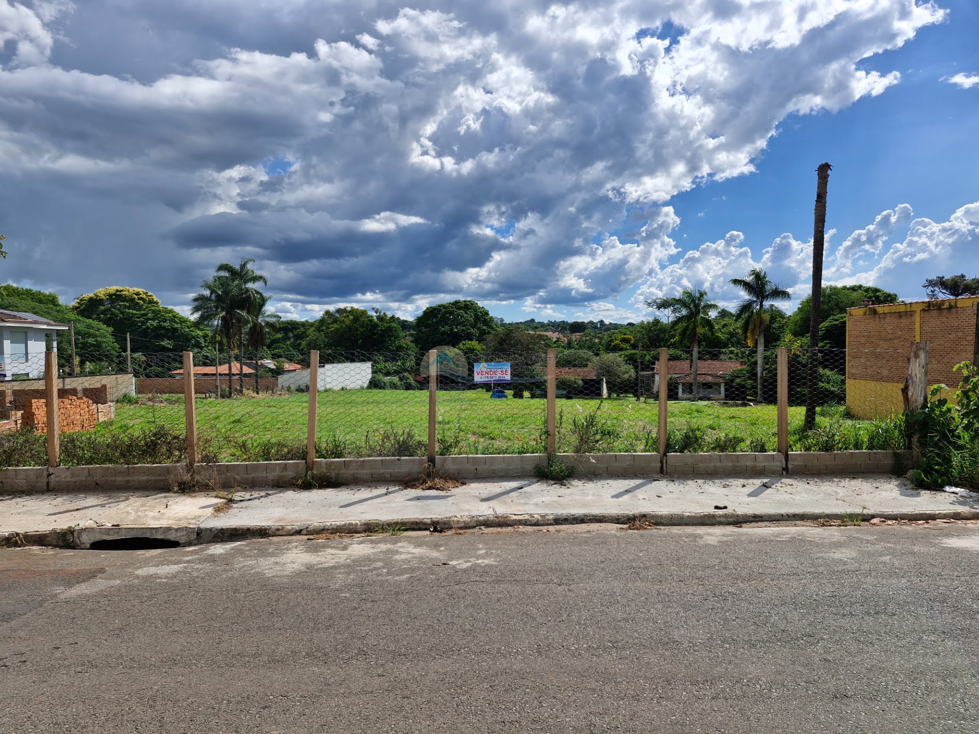 Terreno a venda em Casa Branca 