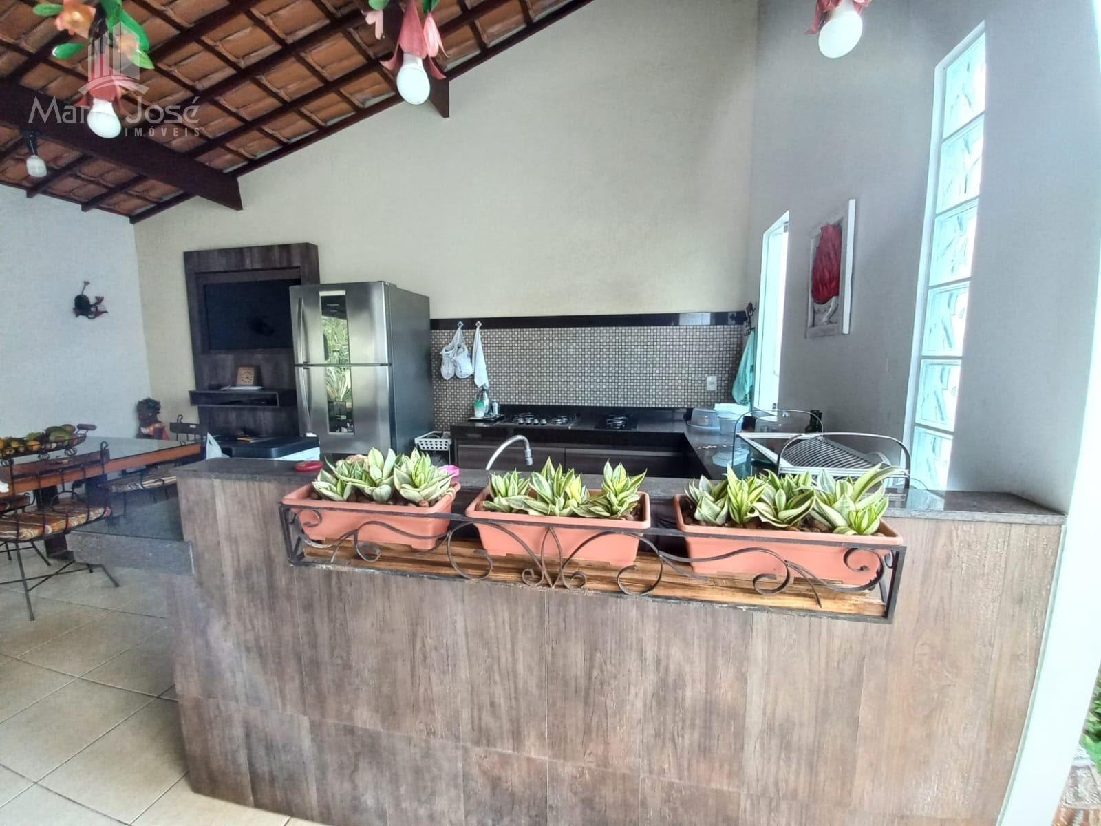 Casa à venda com 4 quartos, 1 suíte, 4 vagas e 450m² no Boa Vista, Sete Lagoas (MG) — foto 7 de 30