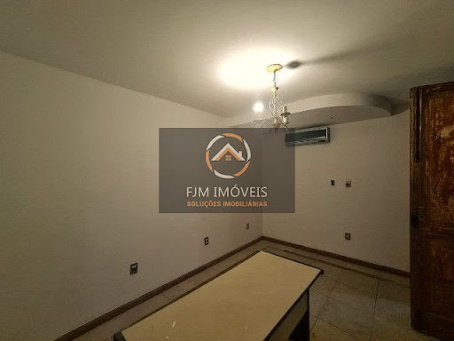 FJM Imóveis vende: Casa em Ingá - Niterói: 240M², 4 dormitórios, 1 suíte, 4 banheiros - Venda por R$ 790.000