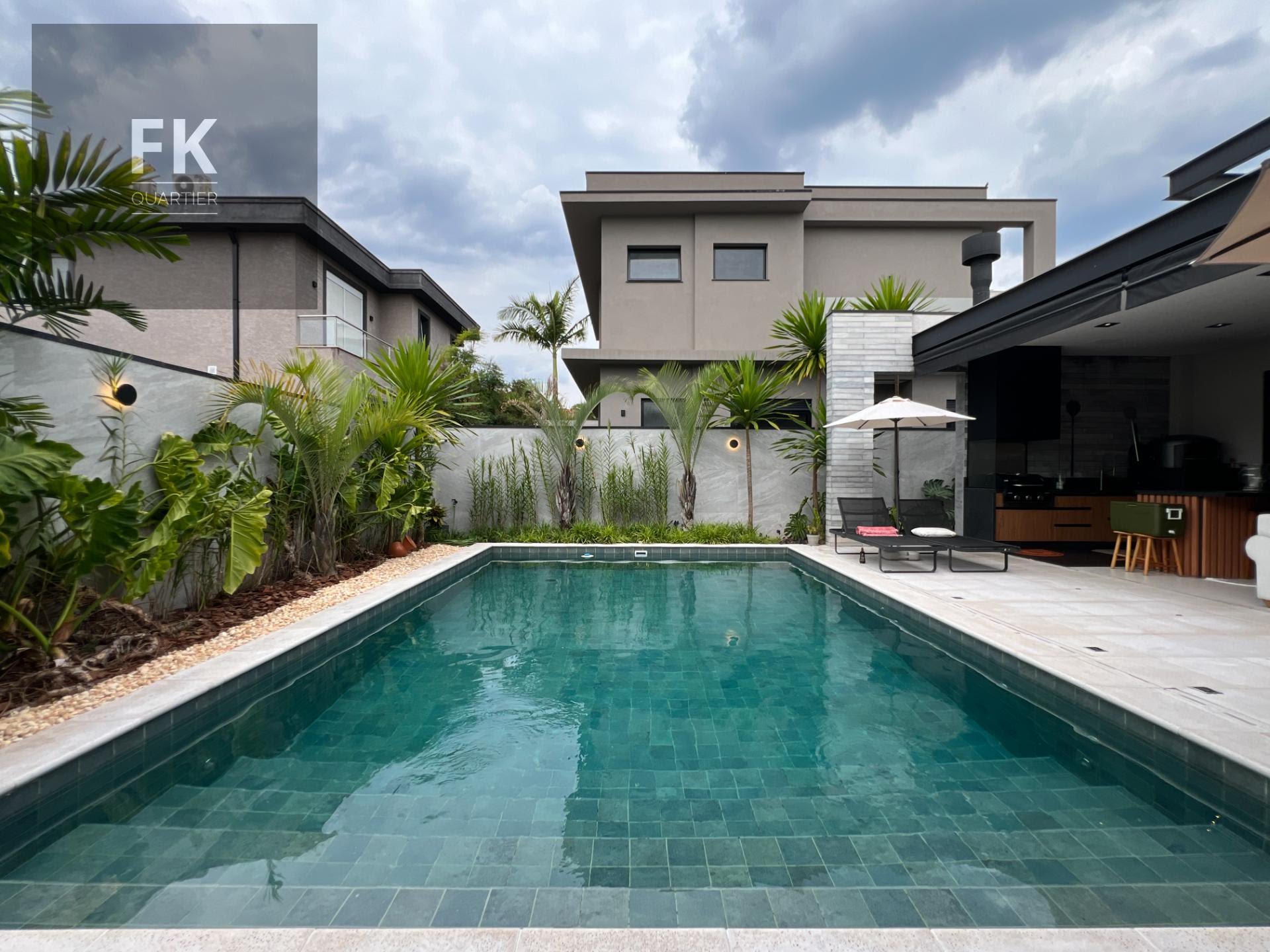Casa à venda com 3 quartos, 3 suítes, 4 vagas e 382m² no Cidade Tamboré, Santana de Parnaíba (SP) — foto 27 de 30