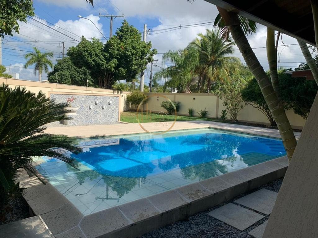 Casa à venda com 4 quartos, 4 suítes, 4 vagas e 400m² no Outeiro D'gloria, Porto Seguro (BA) — foto 2 de 15