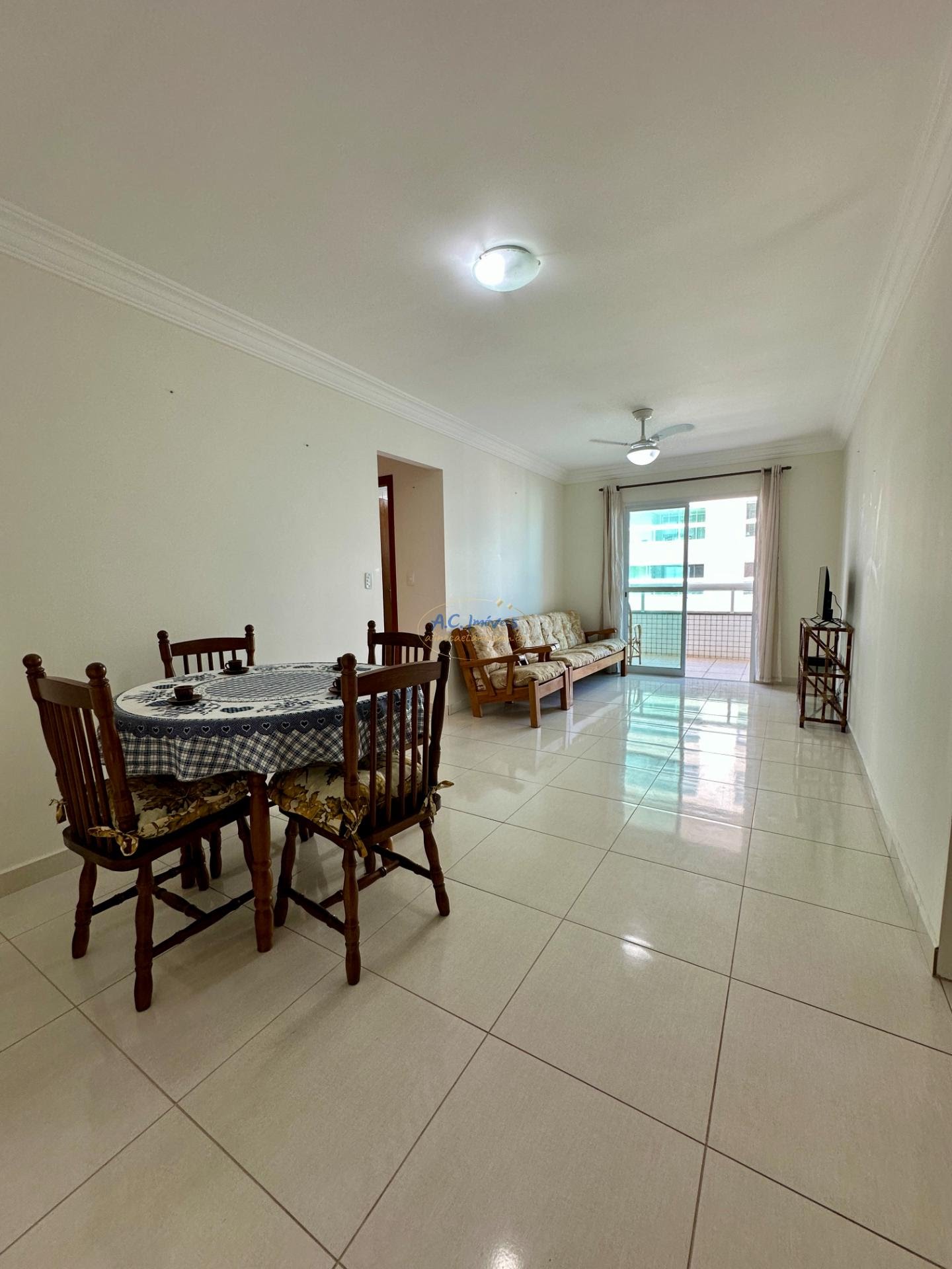 Apartamento à venda com 2 quartos, 1 suíte, 1 vaga e 92m² no Vila Caiçara, Praia Grande (SP) — foto 2 de 22