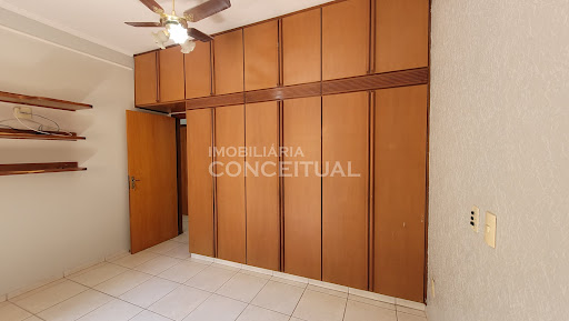 Quarto 2 - Armário