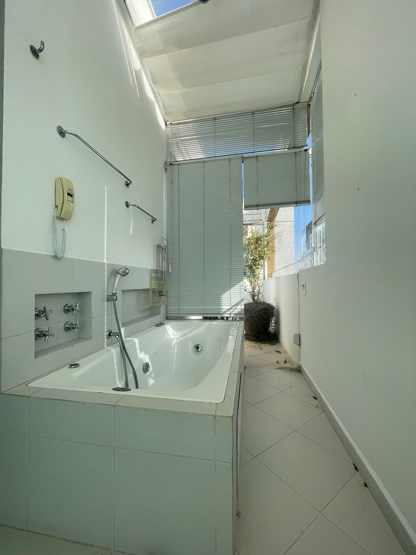 Apartamento para alugar com 1 quarto, 2 banheiros, 1 vaga e 105m² no Cerqueira César, São Paulo (SP) — foto 16 de 30