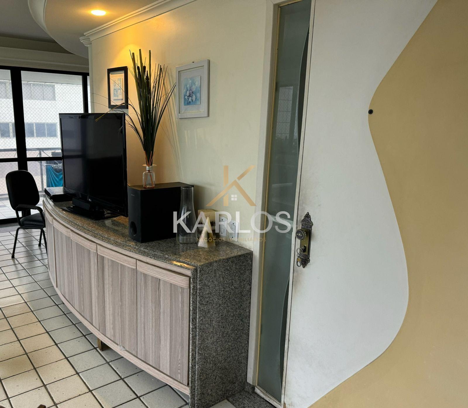 Apartamento à venda com 4 quartos, 3 suítes, 3 vagas e 222m² no Parnamirim, Recife (PE) — foto 9 de 13