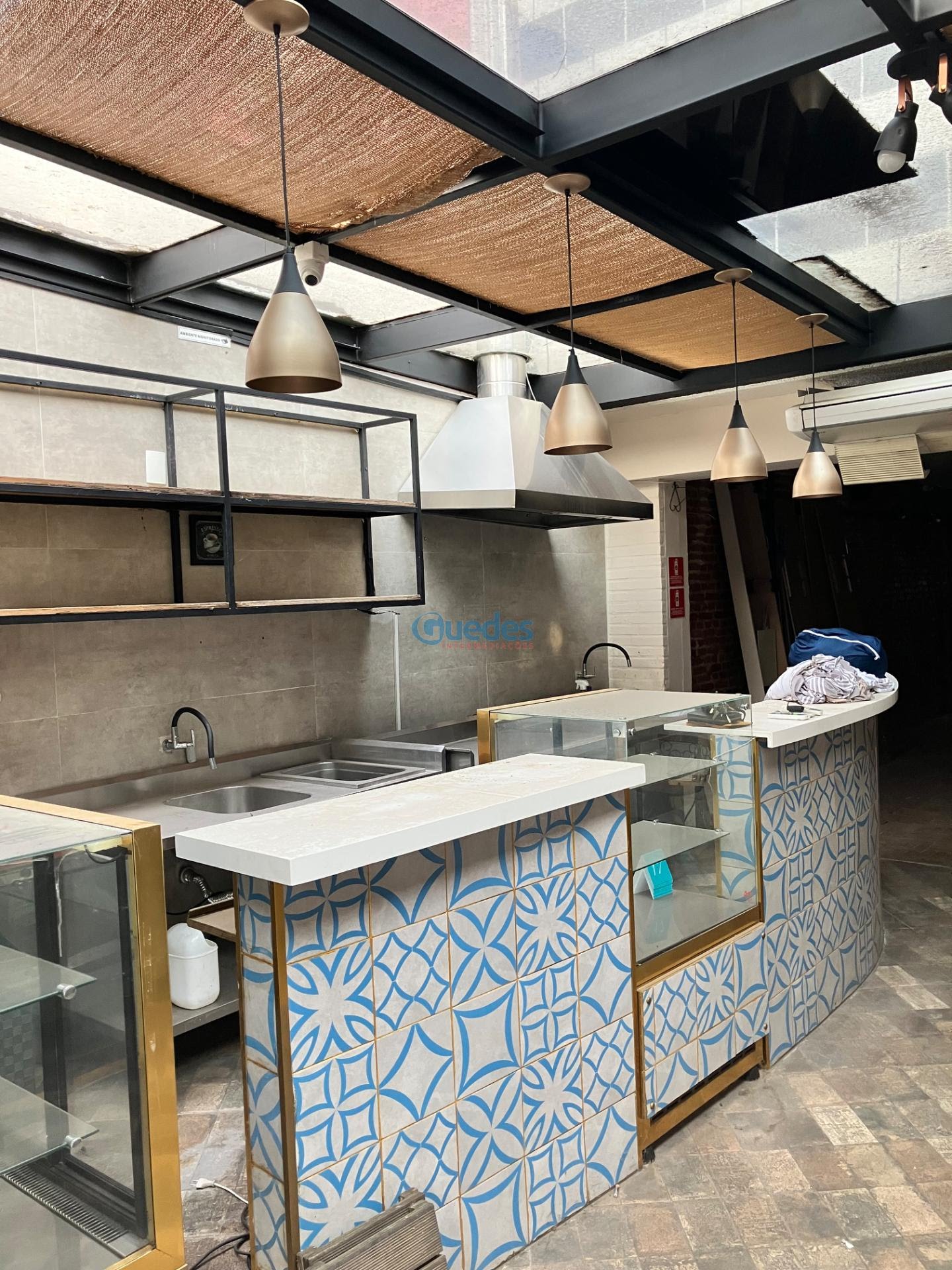 Comercial à venda com 4 banheiros e 250m² no Chácara Santo Antônio (zona Sul), São Paulo — foto principal