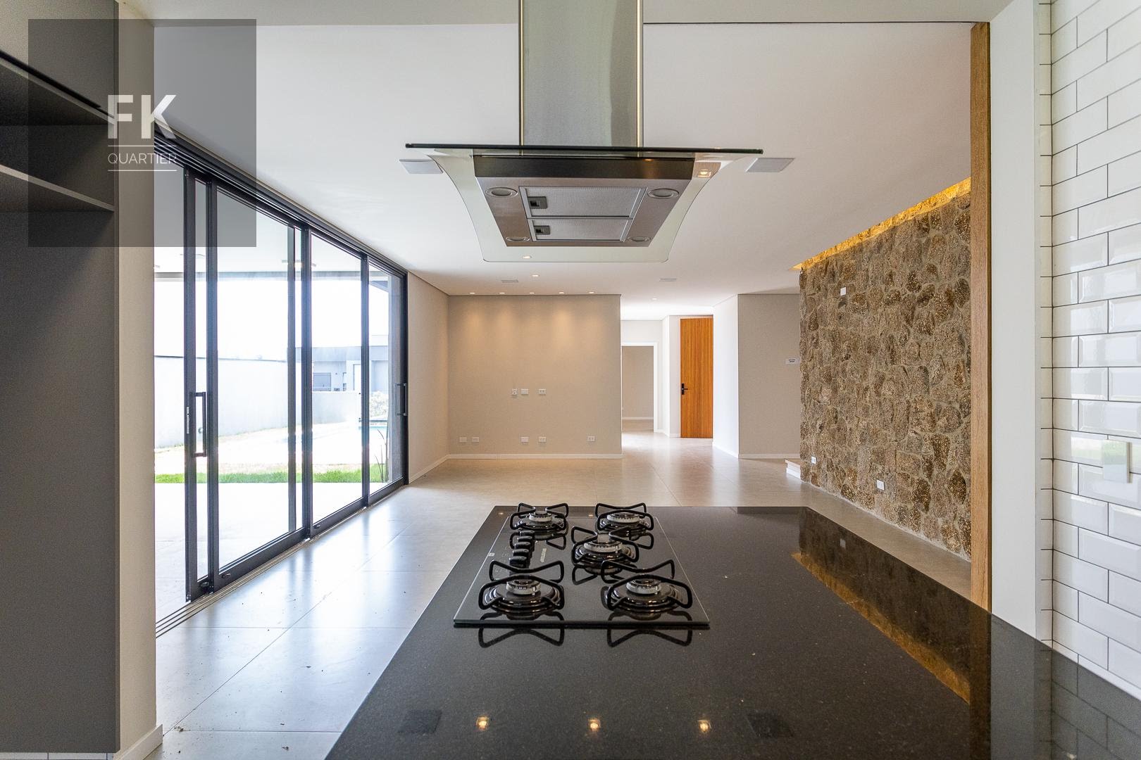 Casa à venda com 4 quartos, 4 suítes, 6 vagas e 364m² no Residencial Burle Marx, Santana de Parnaíba (SP) — foto 13 de 30
