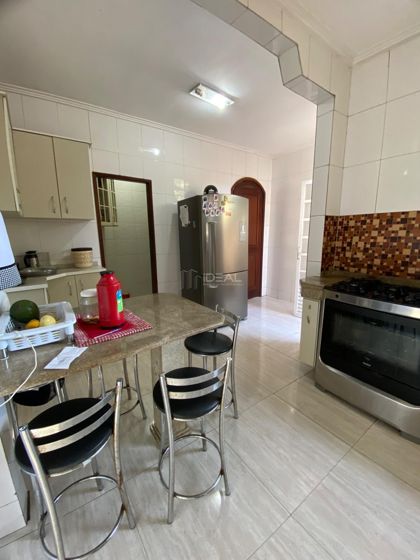 Casa à venda com 3 quartos, 1 suíte, 6 vagas e 250m² no Parque Oliveira Botelho, Campos dos Goytacazes (RJ) — foto 16 de 25