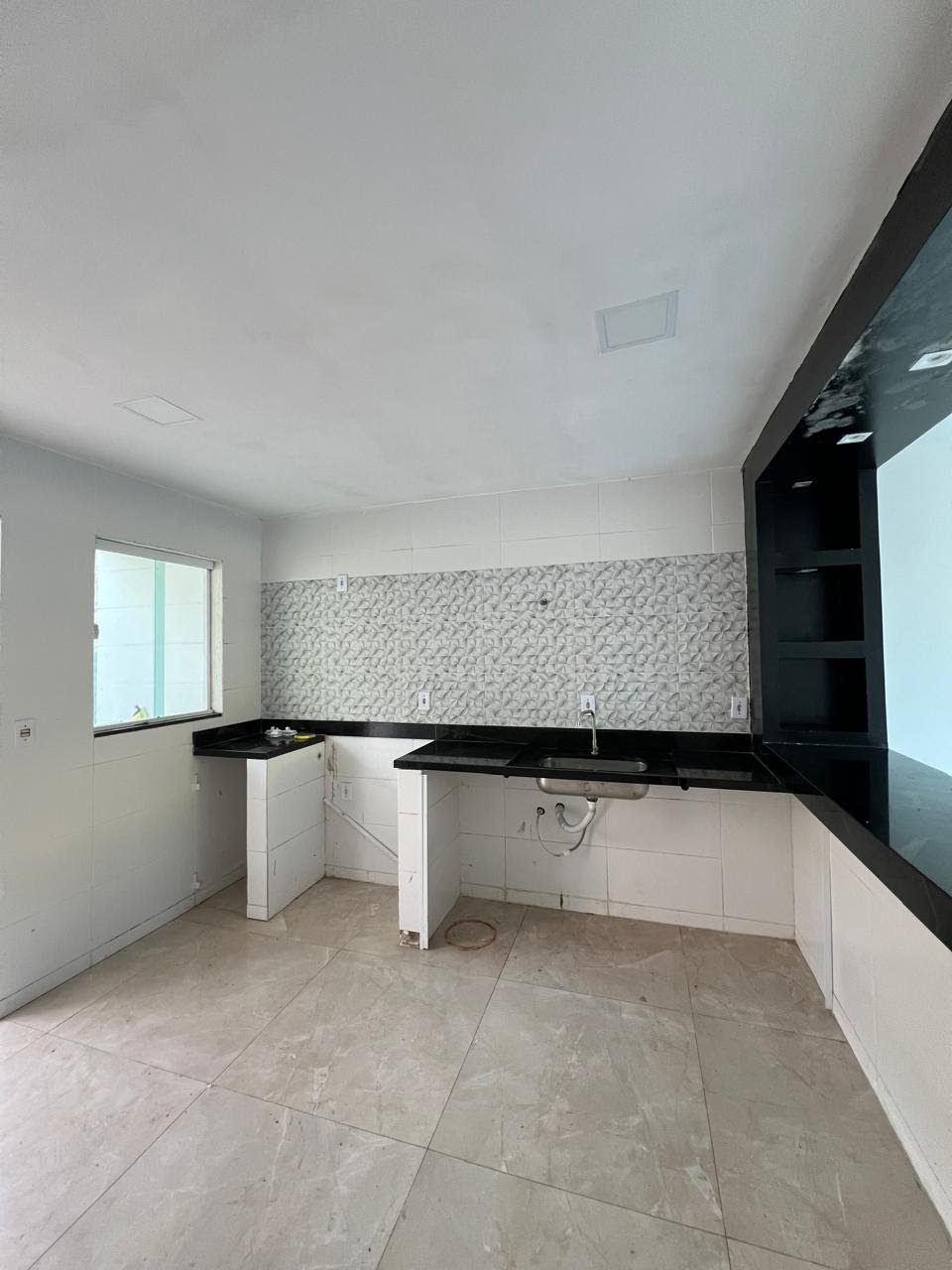 Casa à venda com 3 quartos, 3 suítes, 1 vaga e 180m² no Vargem Grande, Rio de Janeiro (RJ) — foto 16 de 20
