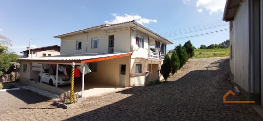 Imóvel com 2 Moradias no Bairro Frei Rogério  -  Tangará/SC