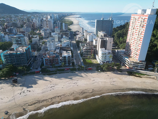 Amplo Apartamento 4 Dorms: Praia Mansa e Praia Brava