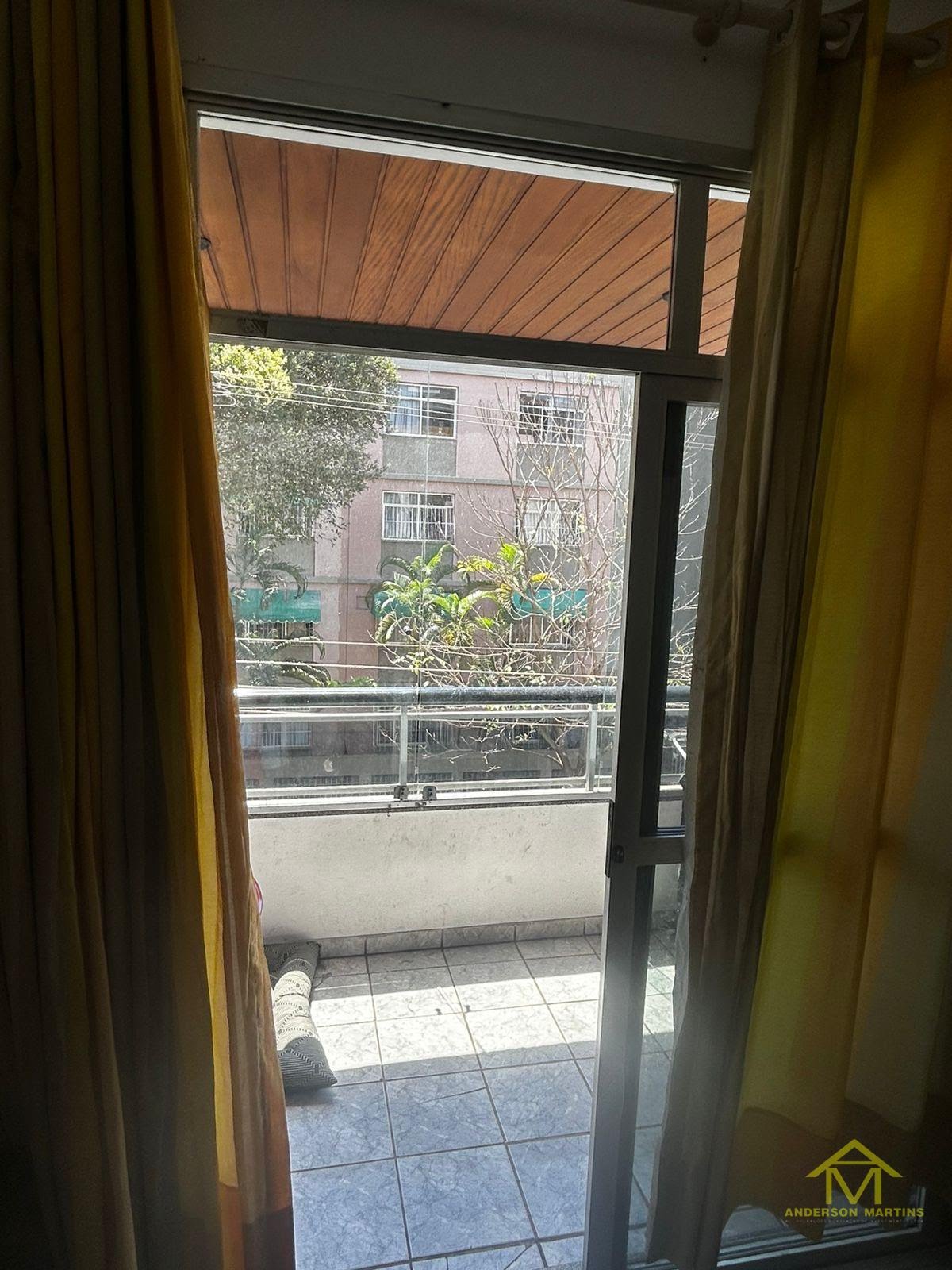 Apartamento à venda com 3 quartos, 1 banheiro e 120m² no Praia da Costa, Vila Velha (ES) — foto 9 de 11