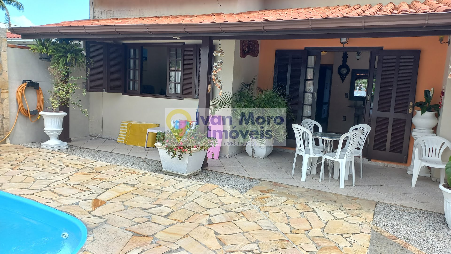 Casa para alugar com 3 quartos, 1 suíte, 3 vagas e 135m² no Daniela, Florianópolis (SC) — foto 13 de 30