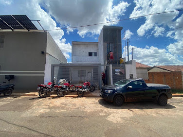 Sobrado em Conjunto Aero Rancho  -  Campo Grande