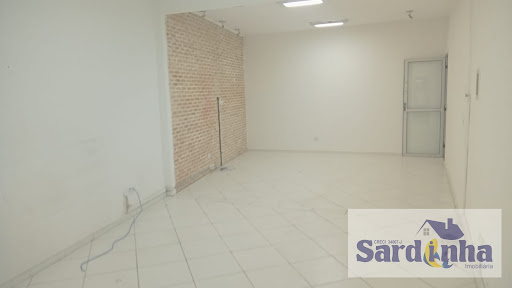 Sala Comercial em Vila Sonia - SP: 30m², 1 Banheiro, Locacao por R$2.100