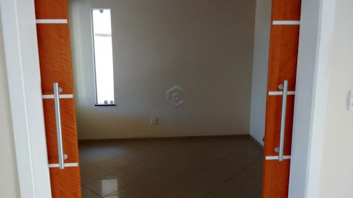 Casa à Venda e Locação em Sorocaba, 3 Suítes, 265m² – Chácaras Reunidas