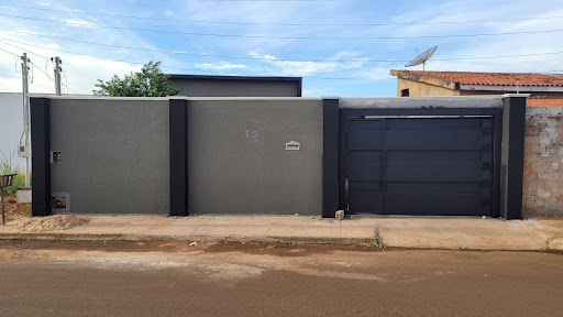 Casa 03 Dorm. em Residencial Veneza  -  Rio Verde