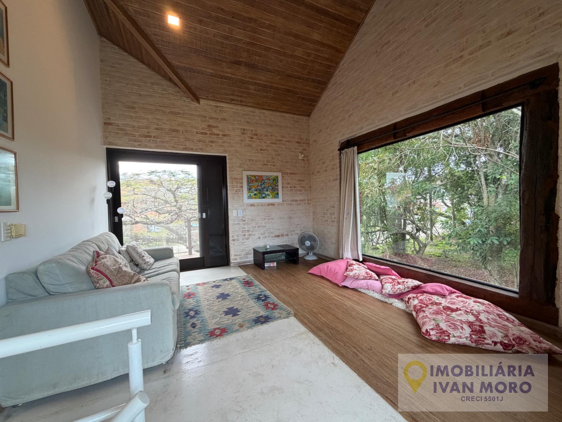 Casa à venda com 4 quartos, 2 suítes, 2 vagas e 210m² no Daniela, Florianópolis (SC) — foto 30 de 30