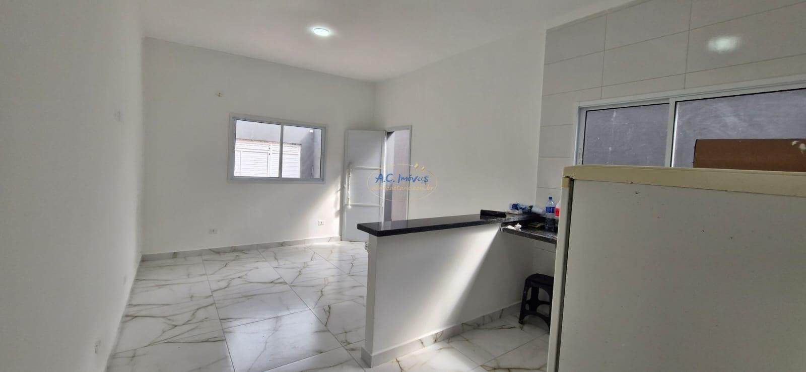 Casa à venda com 2 quartos, 1 suíte, 2 vagas e 79m² no Guilhermina, Praia Grande (SP) — foto 12 de 25