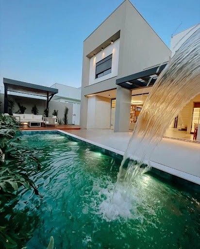 Casa de Condomínio em Novo Mundo  -  Uberlândia