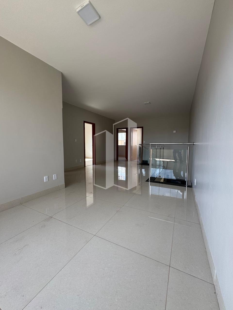 Casa à venda com 4 quartos, 2 suítes, 4 vagas e 260m² no Jardim América, Goiânia (GO) — foto 10 de 21