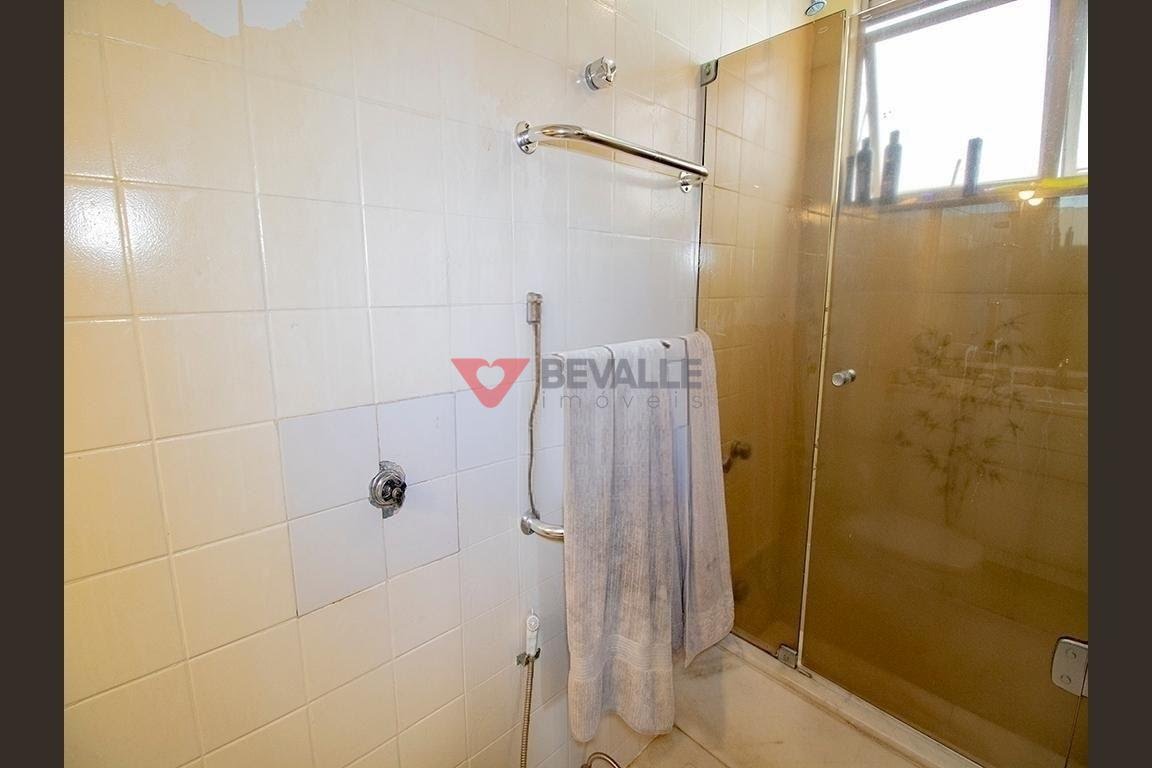 Apartamento à venda com 4 quartos, 1 suíte, 3 vagas e 205m² no Flamengo, Rio de Janeiro (RJ) — foto 24 de 30