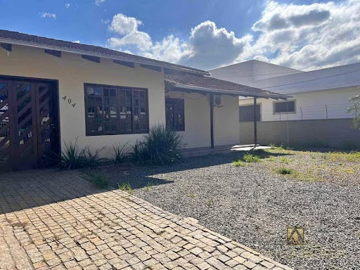 Casa em Saguaçu  -  Joinville