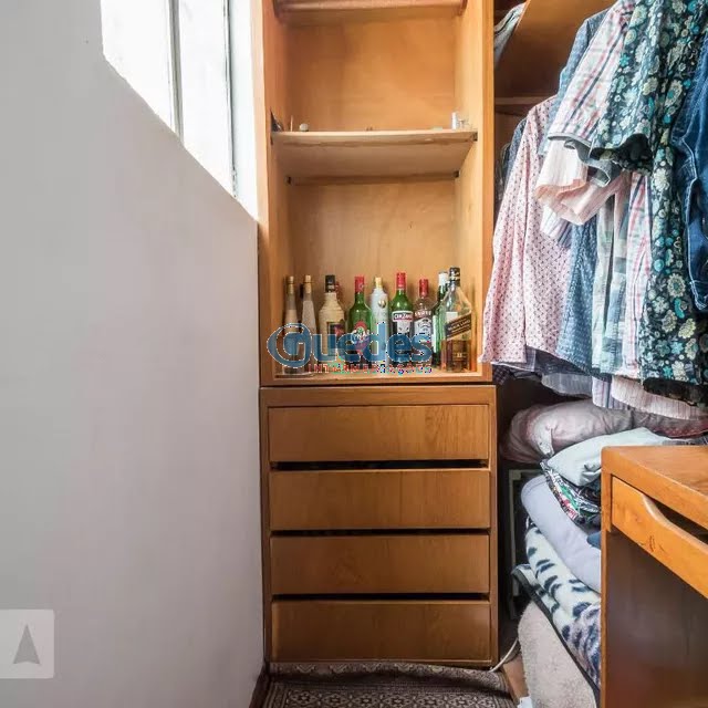 Casa à venda com 7 quartos, 1 suíte, 2 vagas e 250m² no Santo Amaro, São Paulo (SP) — foto 22 de 30