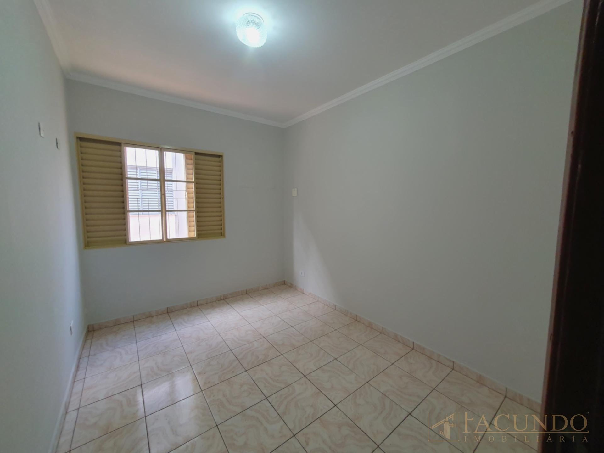 Quarto 01