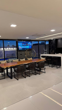 Casa à Venda em Alto Taperapuan, Porto Seguro: 4 Suítes, 210m²