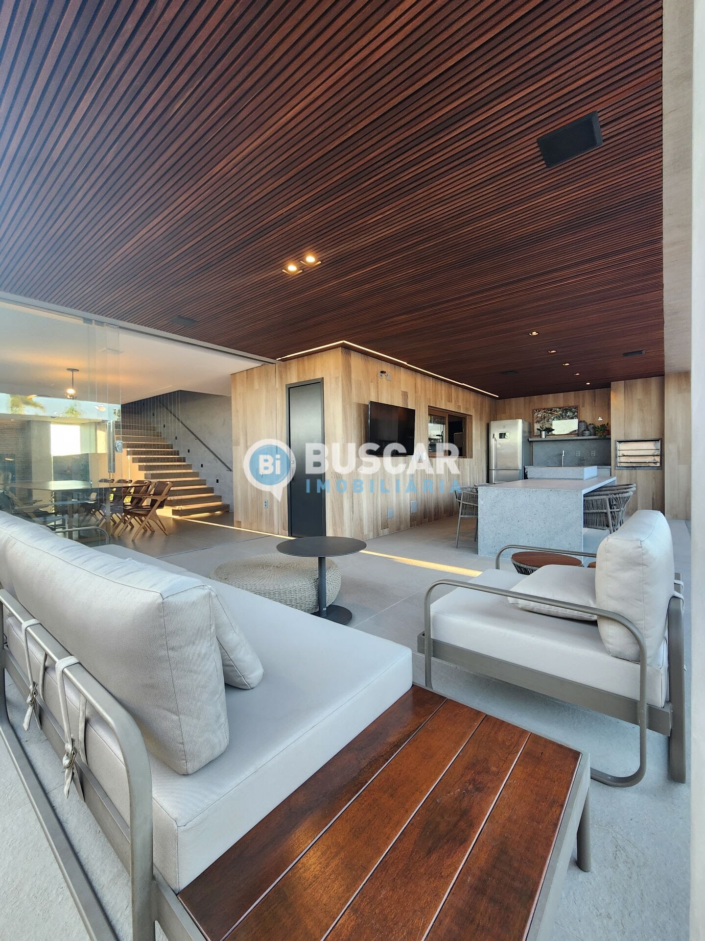 Casa à venda com 4 quartos, 4 suítes, 4 vagas e 402m² no Vale do Jacuípe, Feira de Santana (BA) — foto 10 de 30
