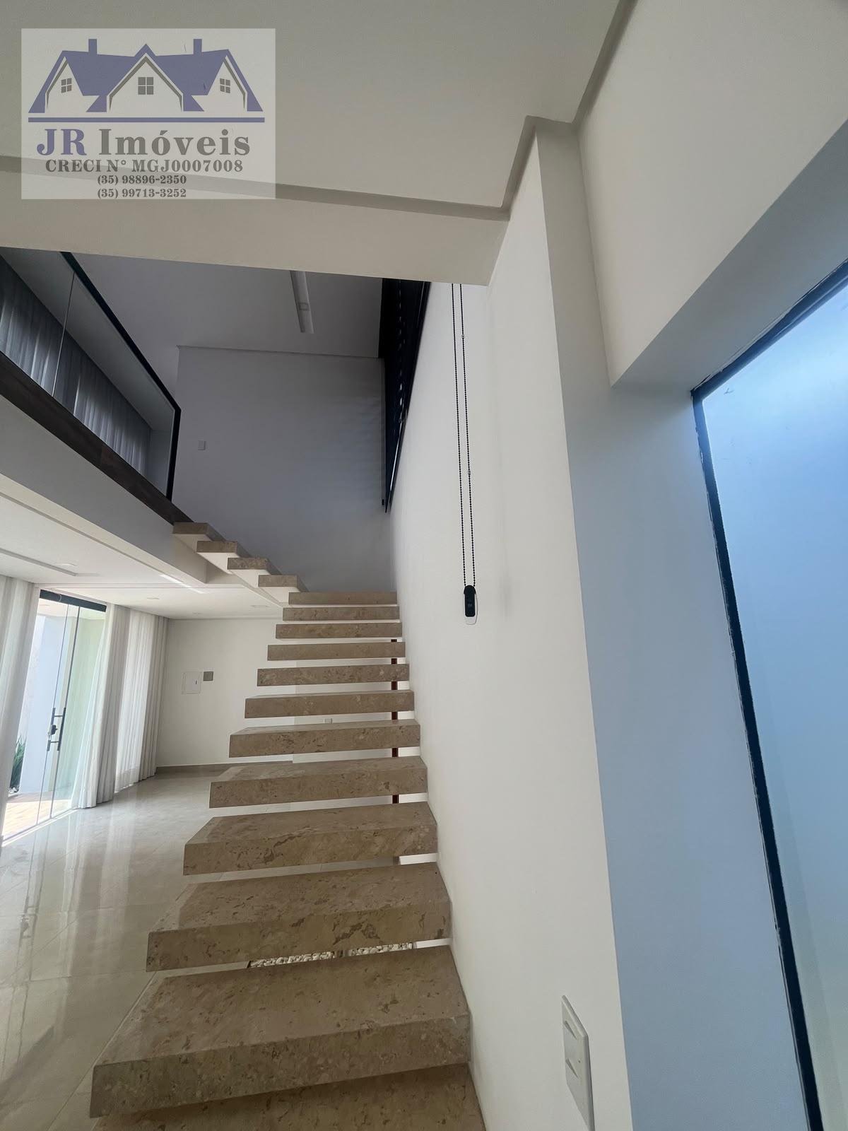 Casa para alugar com 2 quartos, 1 suíte e 3 vagas no Centro, Piranguinho (MG) — foto 13 de 30
