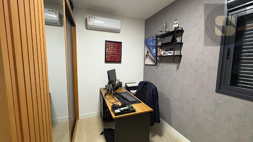 Quarto/Escritório 