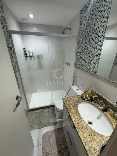 banheiro-trinitaimobiliaria-reservajardim