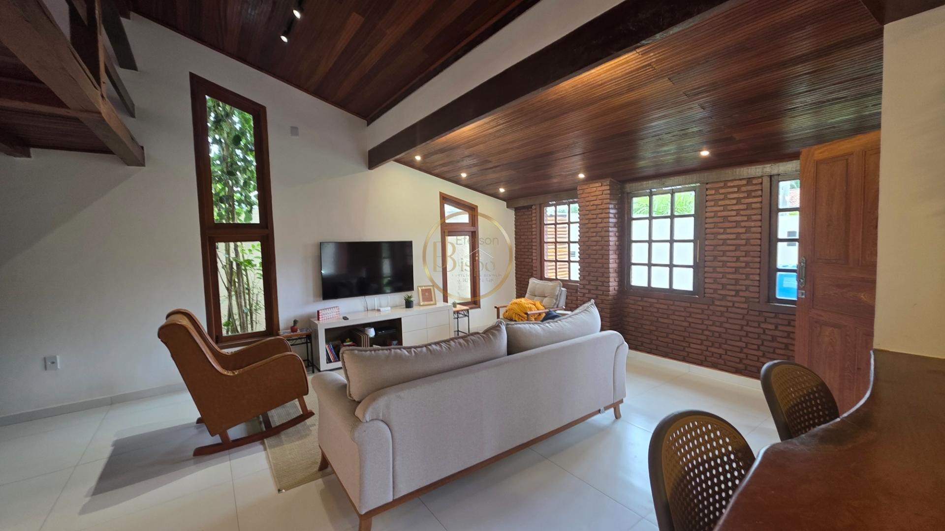 Casa à venda com 5 quartos, 5 suítes, 5 vagas e 240m² no Nova Cabrália, Santa Cruz Cabrália (BA) — foto 8 de 22