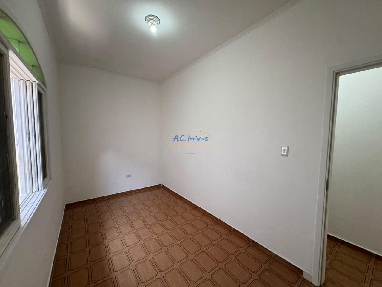 Casa à venda com 3 quartos, 1 suíte, 2 vagas e 92m² no Boqueirão, Praia Grande (SP) — foto 8 de 22
