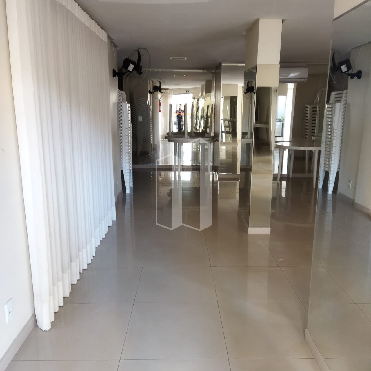 Apartamento à venda com 2 quartos, 1 banheiro, 1 vaga e 60m² no Alto da Glória, Goiânia (GO) — foto 14 de 17