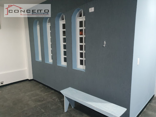 Casa com 3 dormitórios, Suíte, Varanda, 2 vagas de Carro Coberta Rua Particular