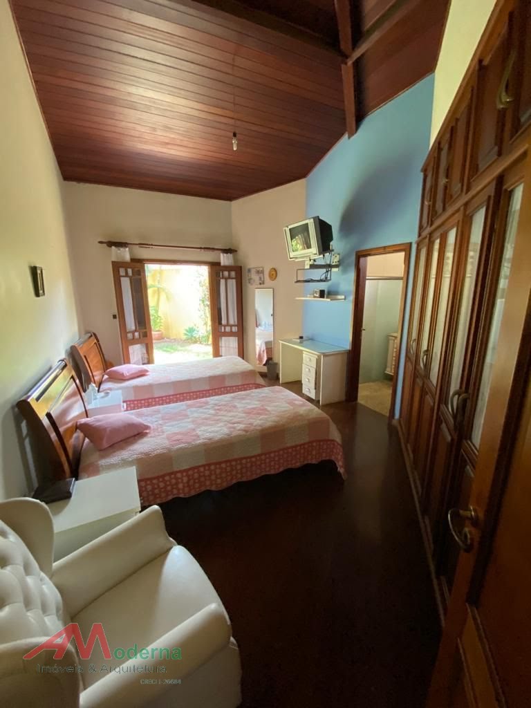 Casa à venda com 4 quartos, 3 suítes, 5 vagas e 550m² no Parque Jequitibás, São João da Boa Vista (SP) — foto 15 de 30