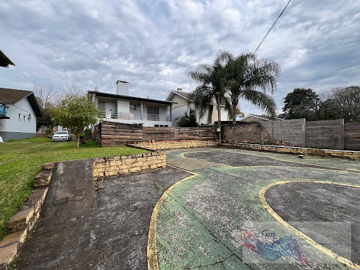 Ampla residência com piscina e terreno de 1.710 m² à venda no Bairro Alto Jacuí – Espumoso/RS