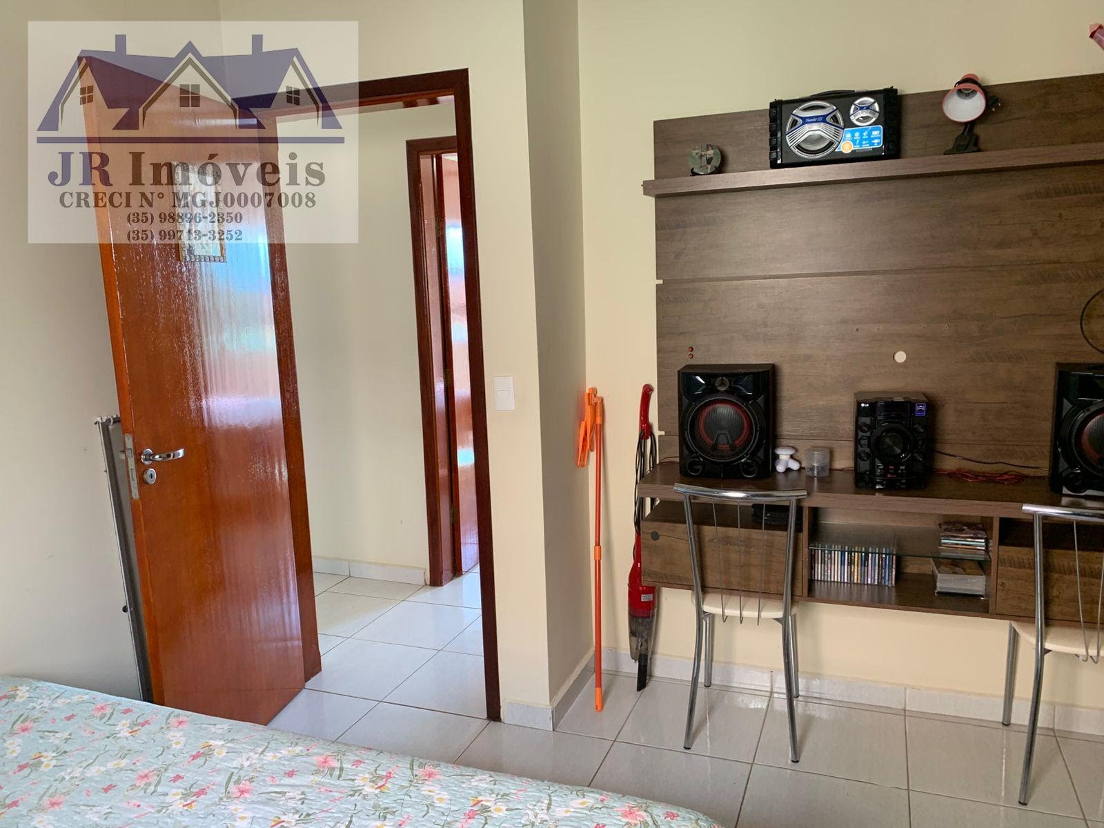 Casa à venda com 2 quartos, 1 banheiro, 2 vagas e 250m² no Açude, Itajubá (MG) — foto 17 de 17