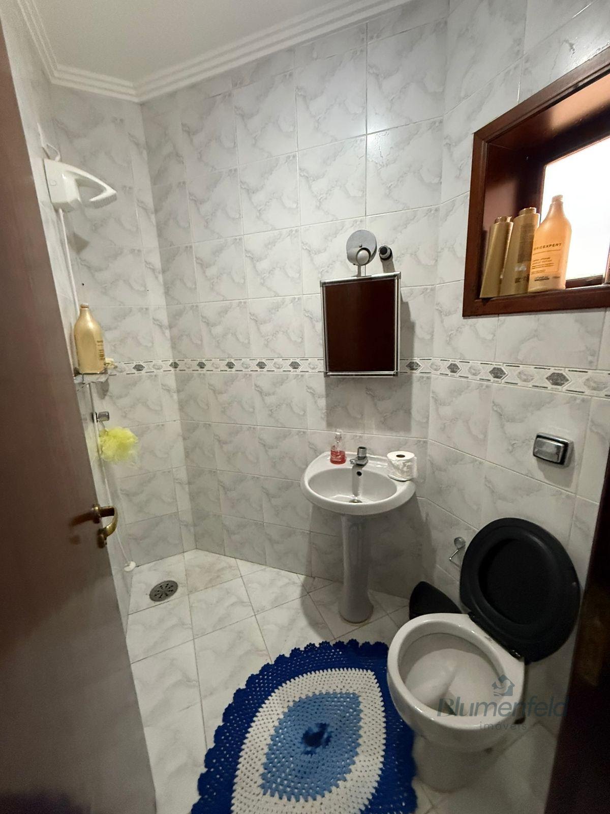 Casa à venda com 3 suítes, 4 vagas e 369m² no Condominio Arujazinho I II III, Arujá (SP) — foto 15 de 30