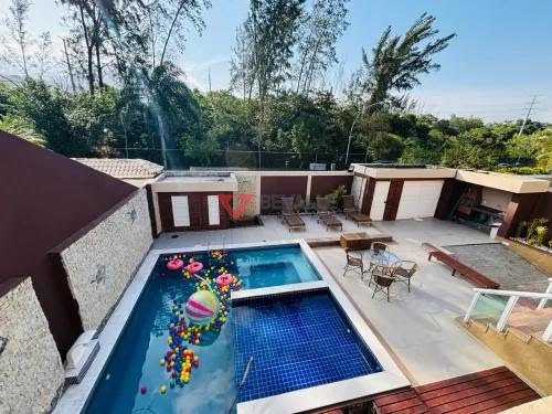 Casa à venda na Barra da Tijuca: 471m², 5 suítes, 2 vagas