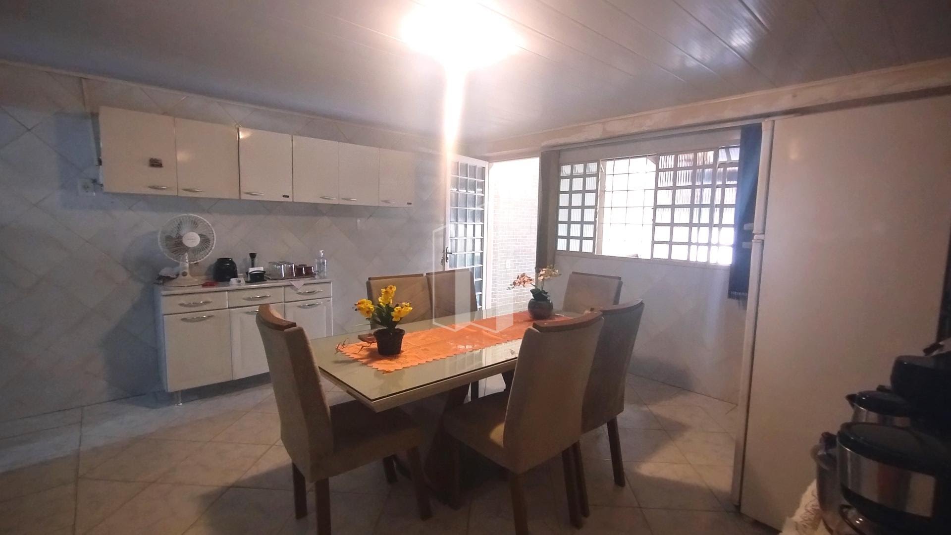 Casa, 3 quartos, 200 m² - Foto 11